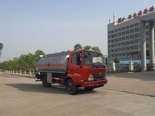 楚飛牌CLQ5140GYY5E型運(yùn)油車(chē)